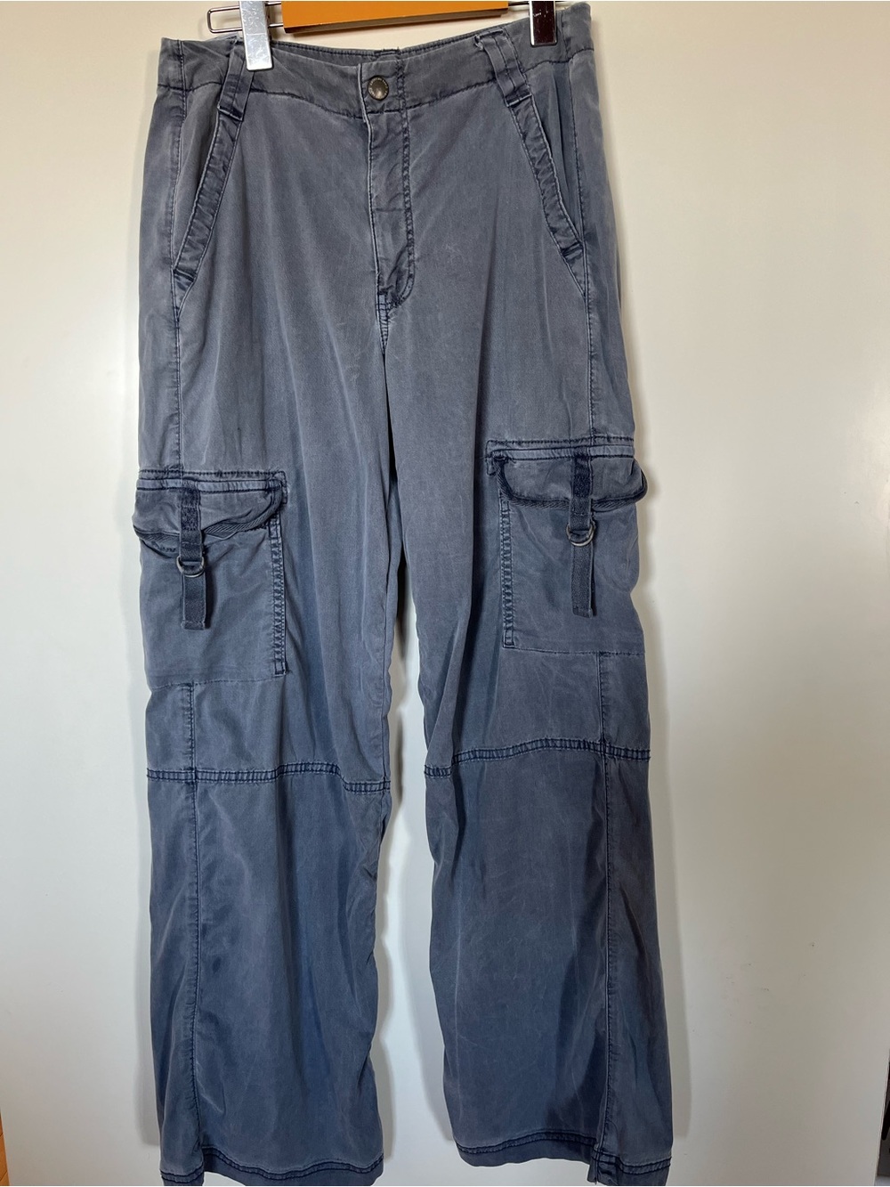 American Eagle Super High Rise Wide Leg Cargo Pants Navy Size 4 Baggy Utility